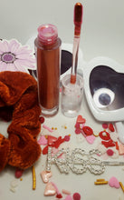 Load image into Gallery viewer, Cupid’s 💘 Kiss 😘
