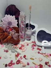 Load image into Gallery viewer, Sweetheart
